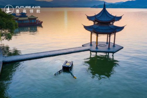 景区迎战五一客流高峰，番高领航水面具身机器人交出“智”理答卷